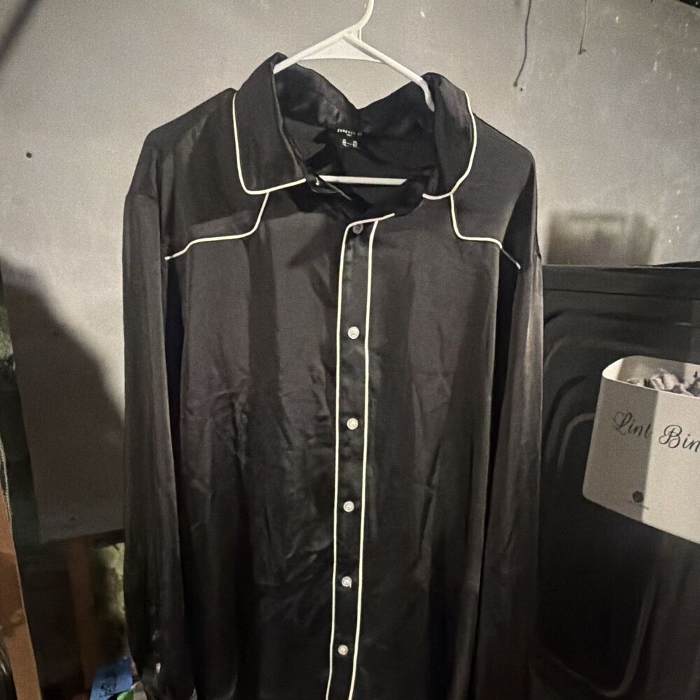 Forever 21 Men’s 2XL Black/White Solid Button-Up Pajama Top Long Sleeve
